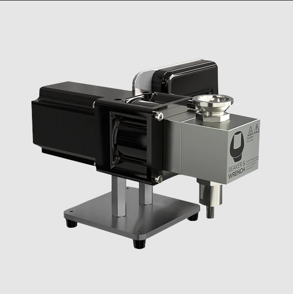Beaker & Wrench Outlet Pump