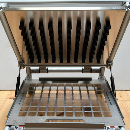 Truffly Made - Flat Pin Fittings for Universal Demolder - 80 Count